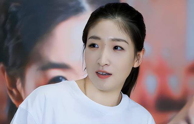 小14洗澡视频