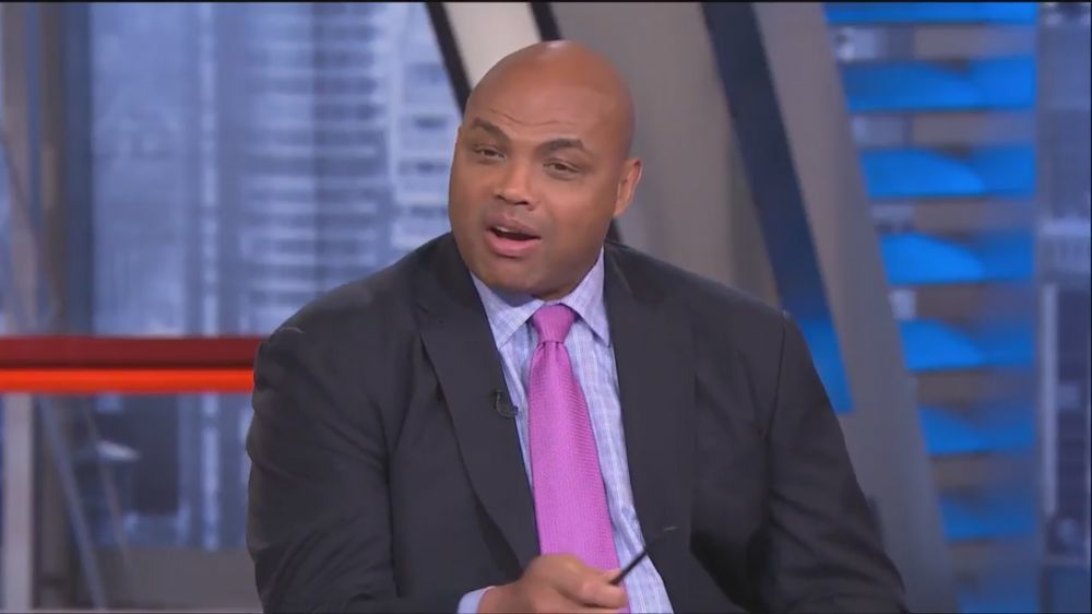 国产午夜视频在线